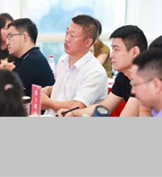 为合作伙伴拓展思路、开辟视野,做合作伙伴的长期陪伴者
