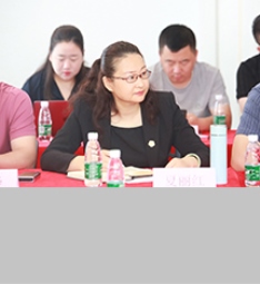 合作伙伴共同经验交流,共同学习进步,分享共赢